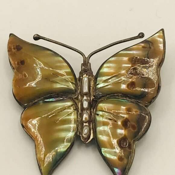 Vintage Sterling Silver and Abalone Shell Butterfly Brooch - Picture 4 of 12